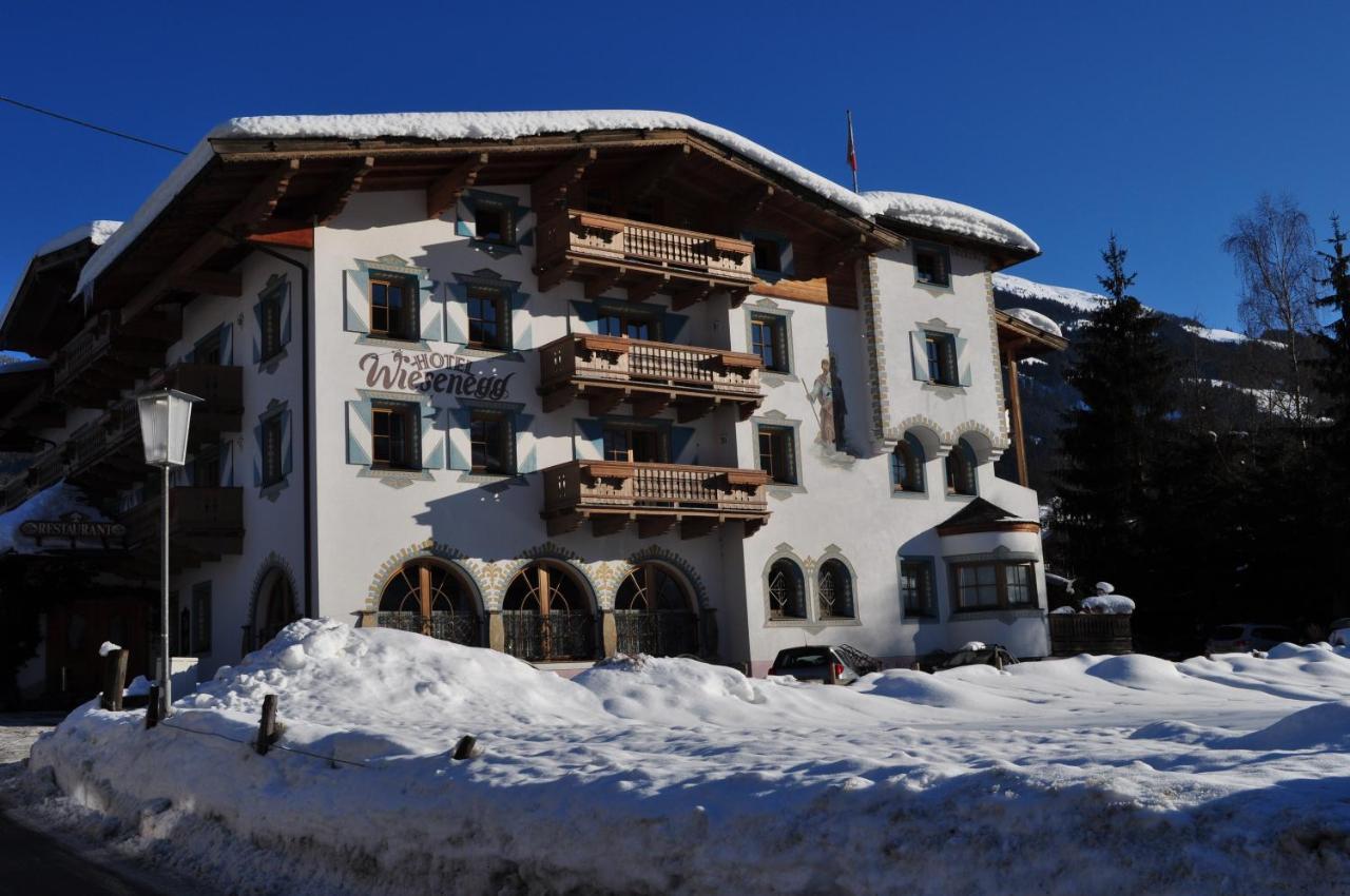 Hotel Wiesenegg Aurach bei Kitzbuehel Ngoại thất bức ảnh