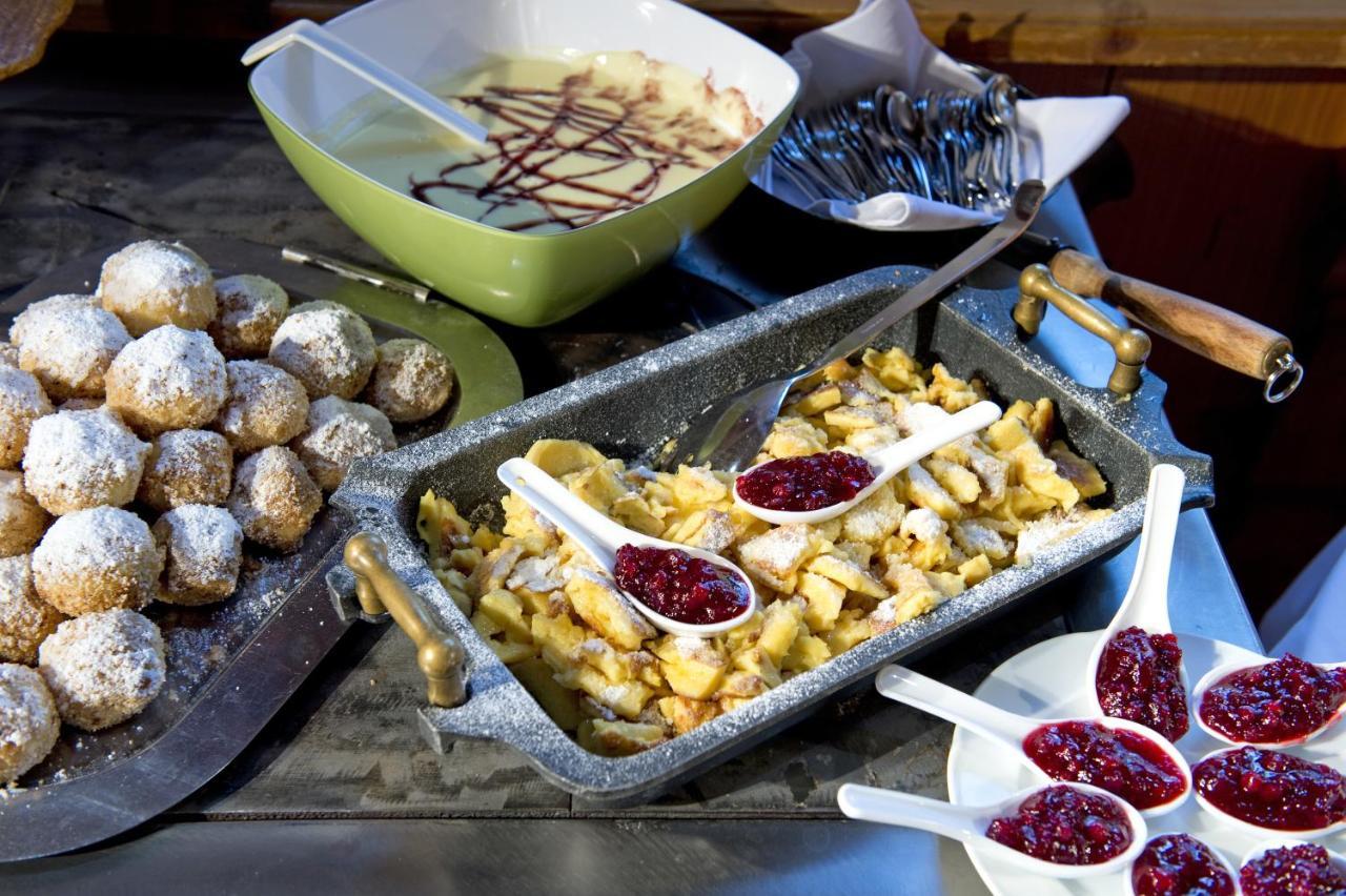 Hotel Wiesenegg Aurach bei Kitzbuehel Ngoại thất bức ảnh