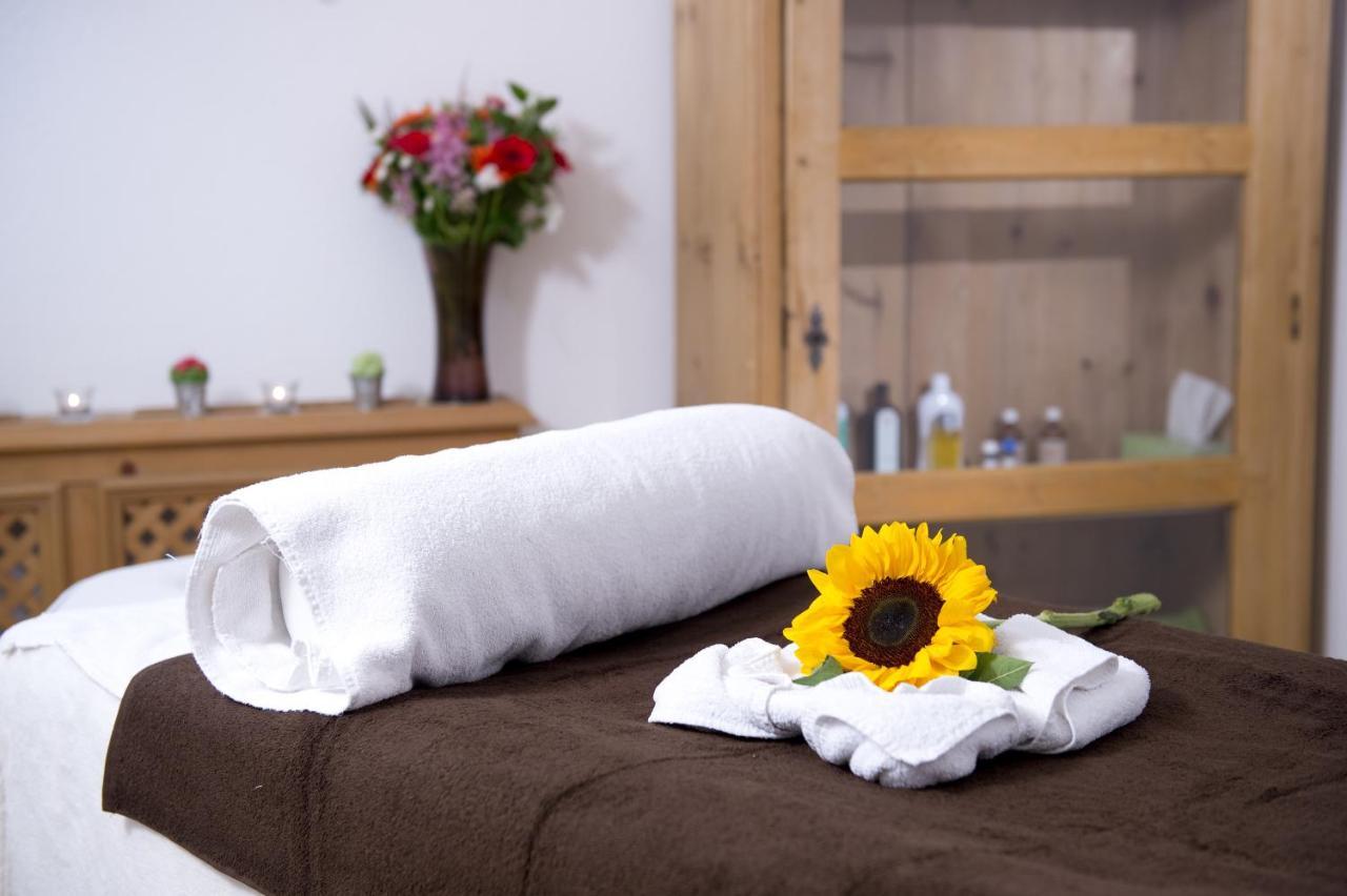 Hotel Wiesenegg Aurach bei Kitzbuehel Ngoại thất bức ảnh